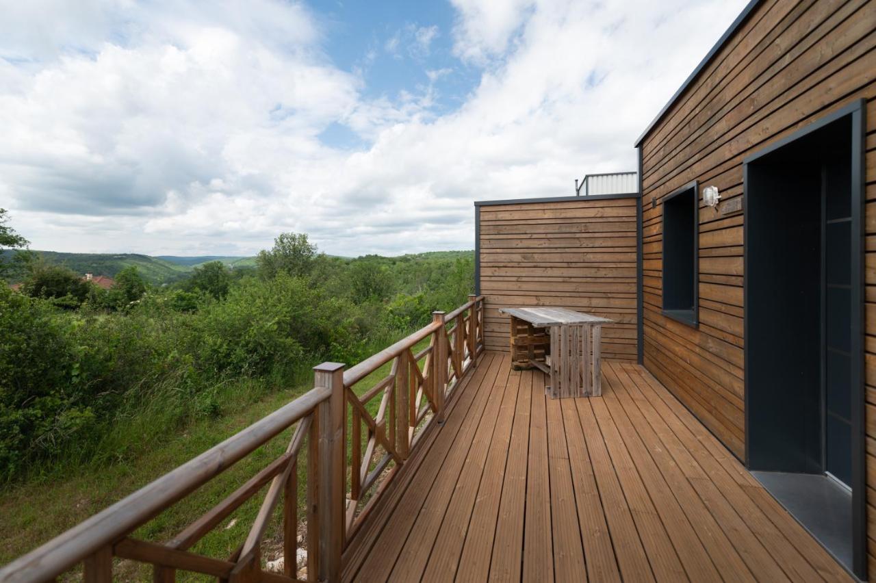 Lot En Dock 3 Logements Atypiques Et Ecologiques En Vallee De La Dordogne Souillac Eksteriør bilde